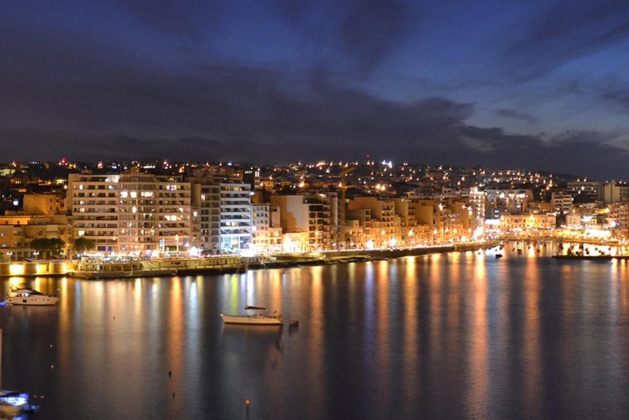 Perfect Location Idyllic 2br Lägenhet Sliema